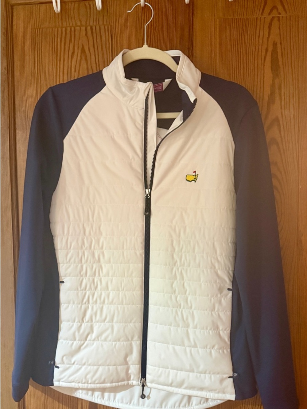 The Masters Embroidered Quilted Puffer Jacket - White & Navy Medium NWT